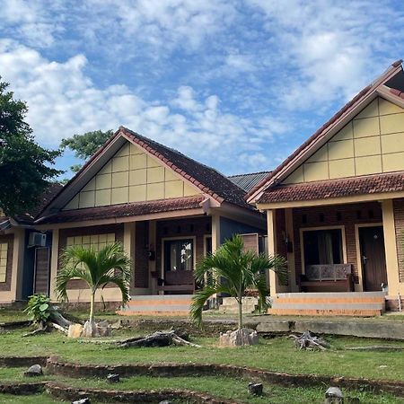 Mangrove Inn Karimunjawa Bagian luar foto