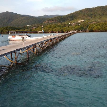 Mangrove Inn Karimunjawa Bagian luar foto