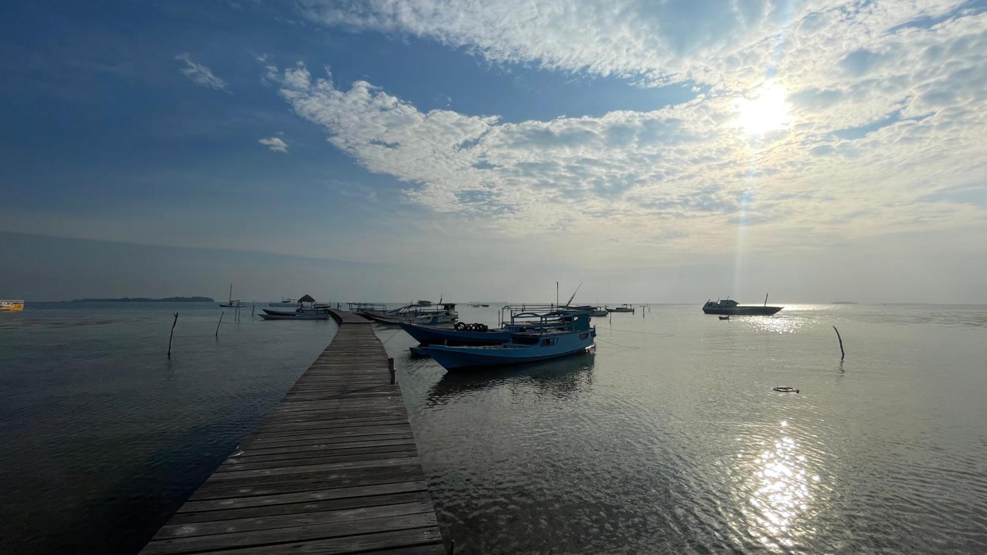 Mangrove Inn Karimunjawa Bagian luar foto