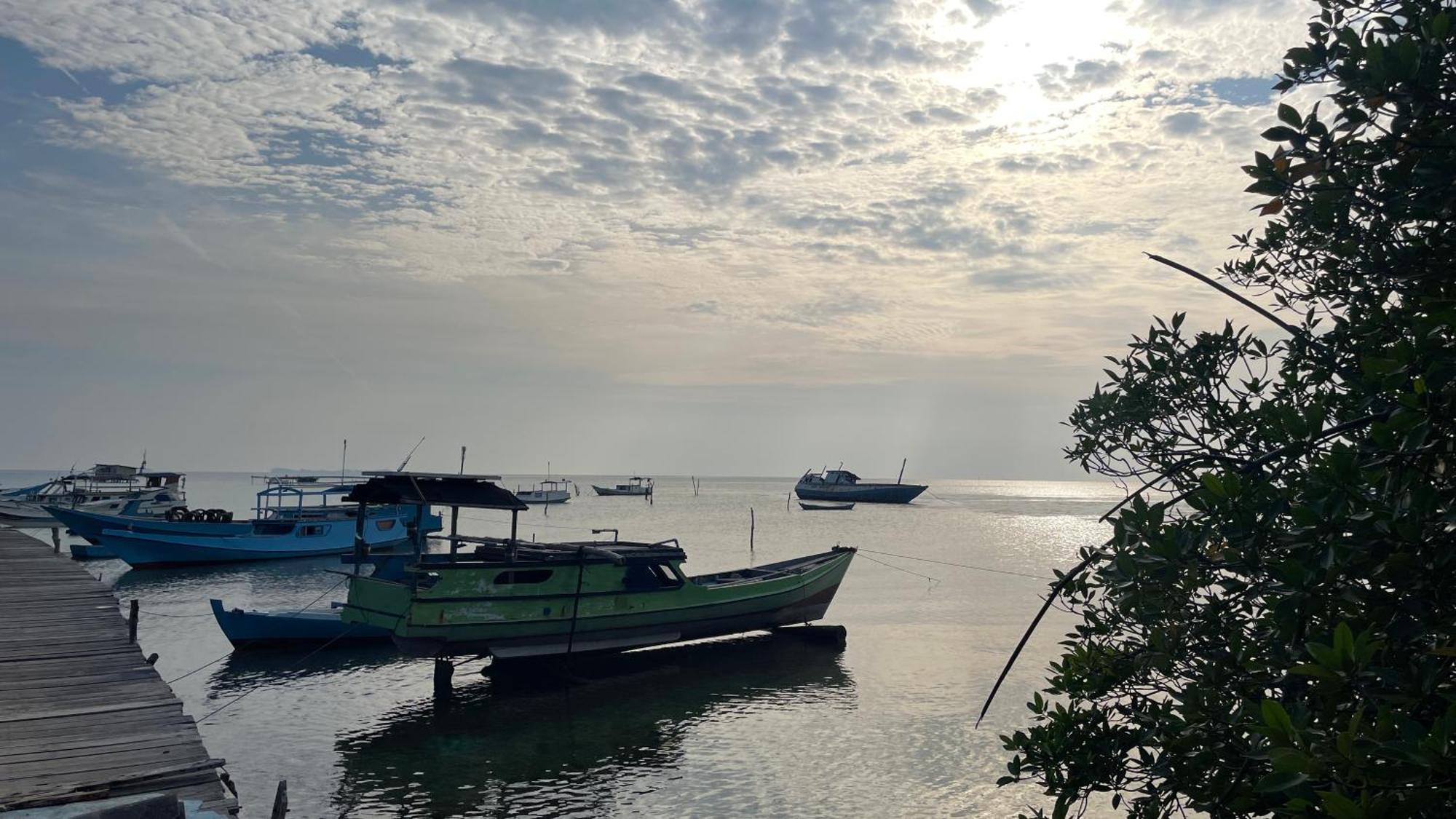 Mangrove Inn Karimunjawa Bagian luar foto