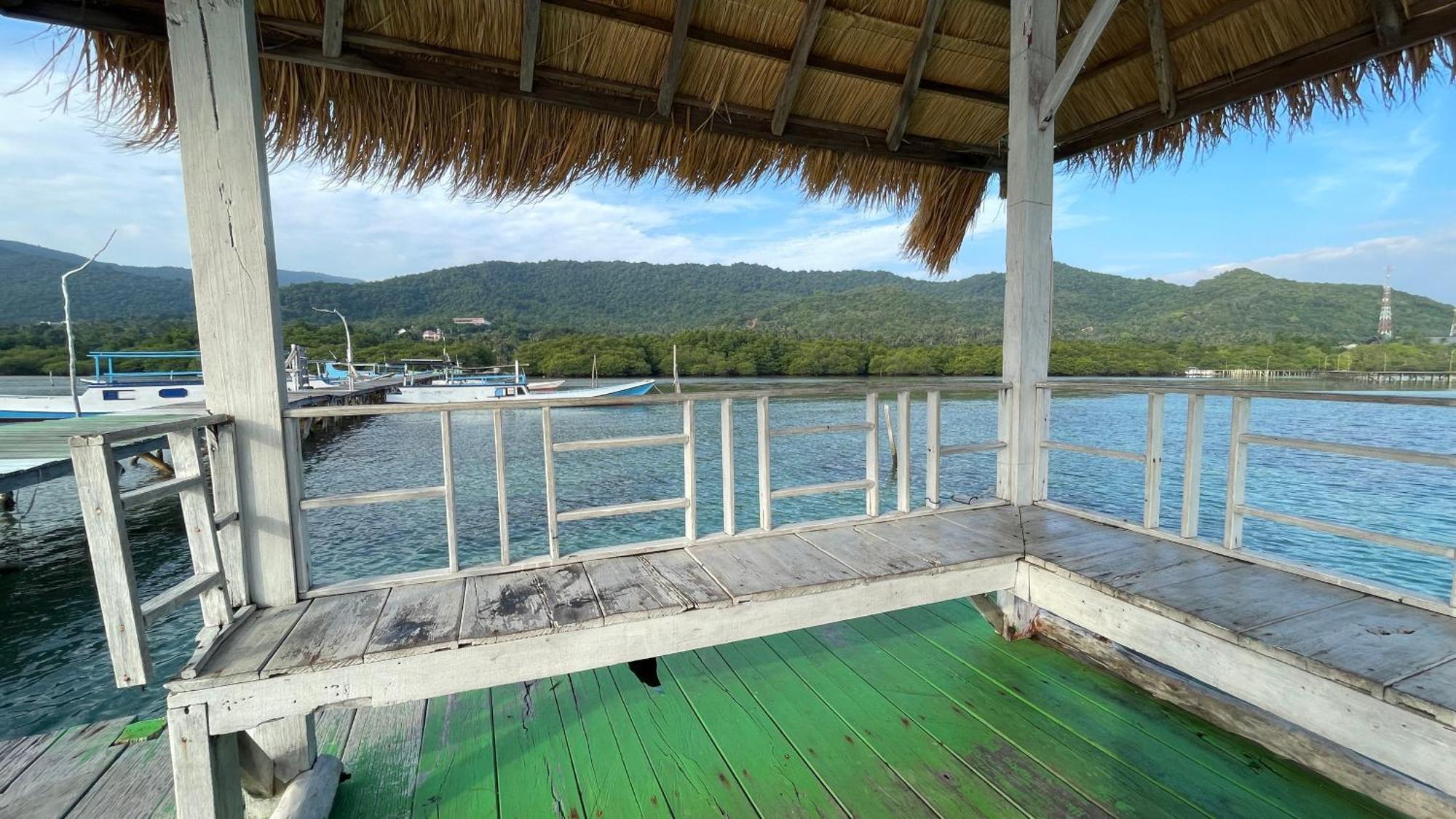 Mangrove Inn Karimunjawa Bagian luar foto